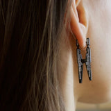 Clothespin BLACK Mono