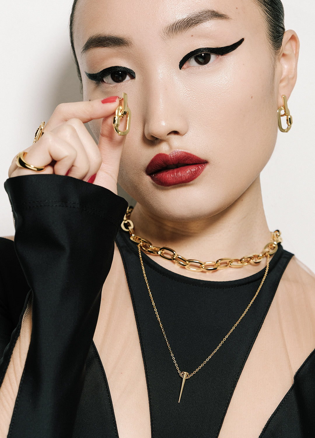 Carabine Earrings Gold